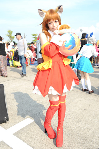 “JBO下载”刀剑神域第一话：爱丽丝被抓走，桐人被袭击倒地不起！(图2)